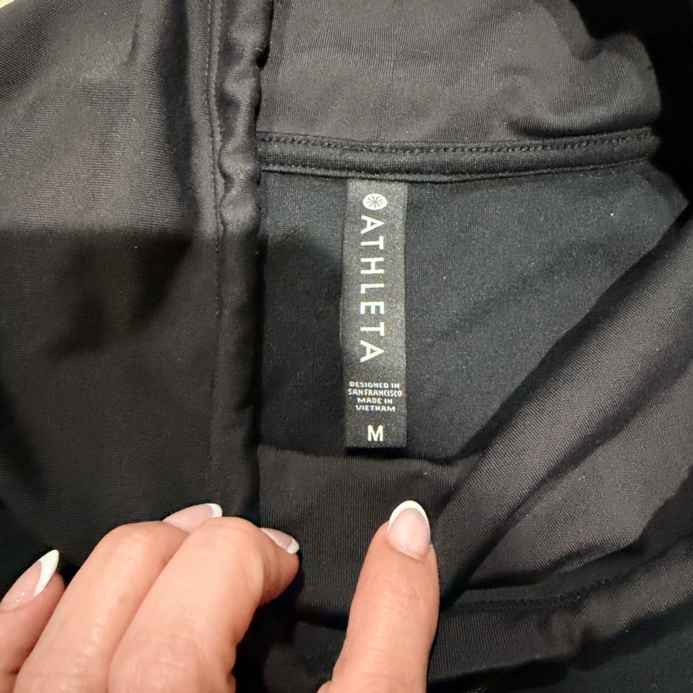 Athleta Black Relaxed Pullover Hoodie - Picture 4 of 7